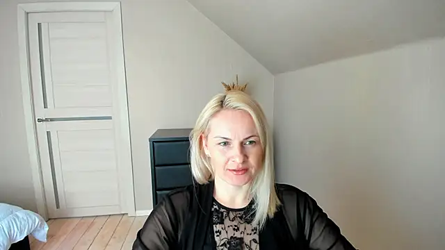 Snapshot of Alicee_Gracee chatting on February 26, 10:26 am Alicee Gracee online show from February 26, 10:26 am