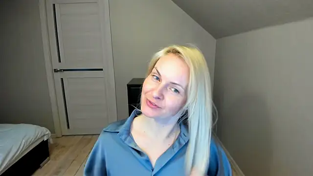 Snapshot of Alicee_Gracee chatting on March 13, 2:55 pm Alicee Gracee online show from March 13, 2:55 pm