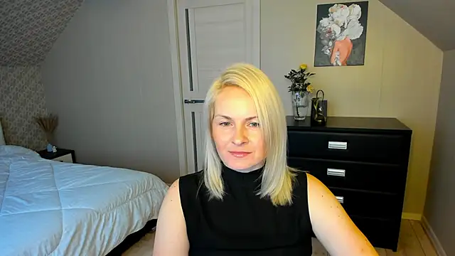 Snapshot of Alicee_Gracee chatting on November 21, 6:23 am Alicee Gracee online show from November 21, 6:23 am