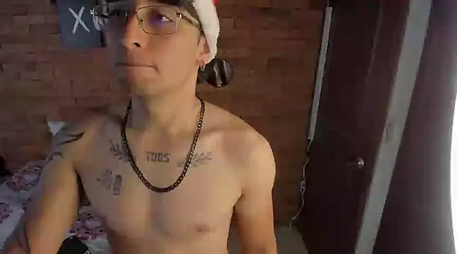 Dereck Dickson online show from December 18, 5:42 pm