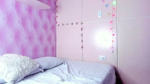 MarieMyller online show from December 22, 3:00 am