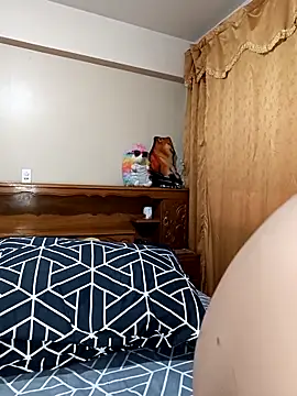 Snapshot of Lucy_Chery chatting on September 12, 10:21 pm Lucy Chery online show from September 12, 10:21 pm