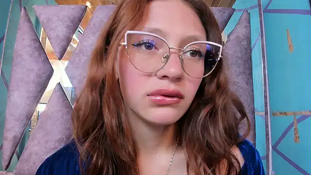 LARICSABLUE online show from January 22, 10:50 am