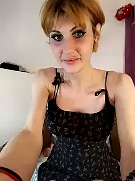 Snapshot of Kamila151 chatting on December 11, 3:35 am Kamila151 online show from December 11, 3:35 am