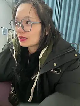 Bella0815 online show from February 10, 11:46 am