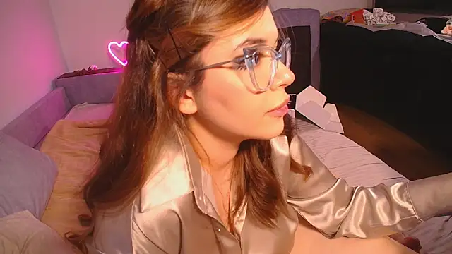 CutiePie3 online show from December 12, 12:27 am