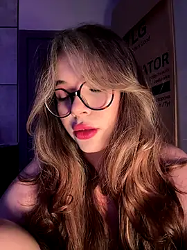 CutiePie3 online show from September 18, 11:29 pm