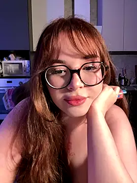 CutiePie3 online show from November 13, 9:58 pm