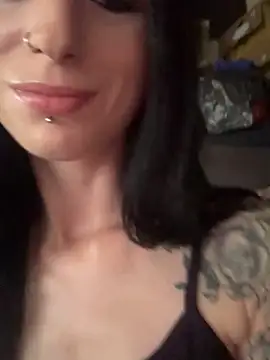 MissMidnightUK online show from September 11, 1:44 pm