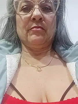 miisevvie  online show from March 4, 8:13 am