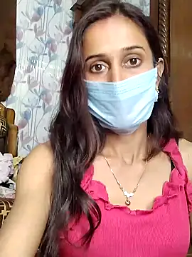 Oleevia online show from February 12, 9:10 am