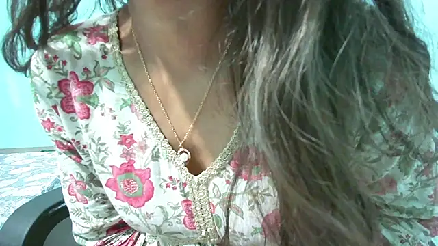 Only hunny online show from February 17, 7:53 pm