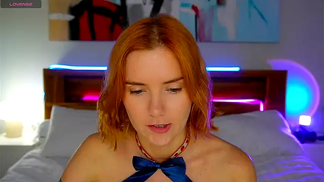 Snapshot of Timissi chatting on December 2, 2:09 am Timissi online show from December 2, 2:09 am