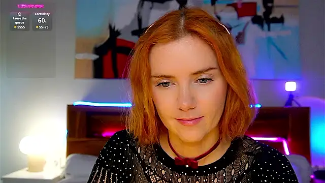 Snapshot of Timissi chatting on December 3, 2:03 am Timissi online show from December 3, 2:03 am