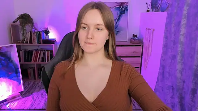 Snapshot of KellyPoter chatting on February 6, 11:32 am KellyPoter online show from February 6, 11:32 am