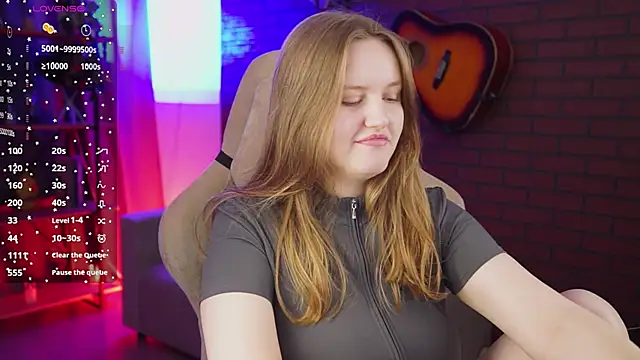 Snapshot of KellyPoter chatting on October 26, 5:57 am KellyPoter online show from October 26, 5:57 am