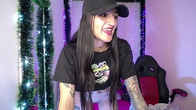 amelierouss online show from December 20, 11:47 pm