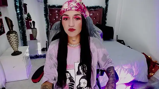 amelierouss online show from December 27, 6:53 pm