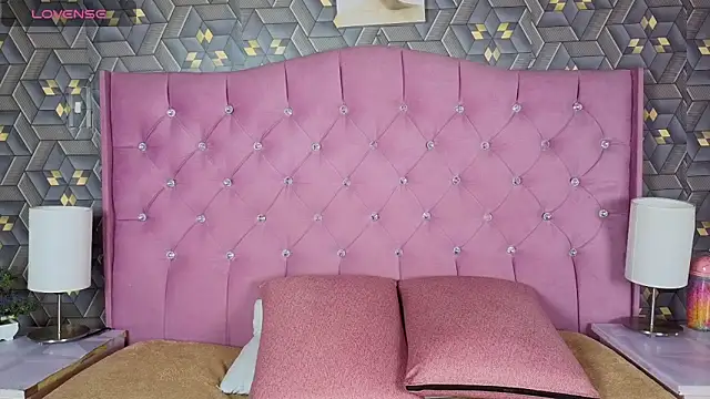 Snapshot of Samantha_Collen chatting on October 7, 3:14 am Samantha Collen online show from October 7, 3:14 am