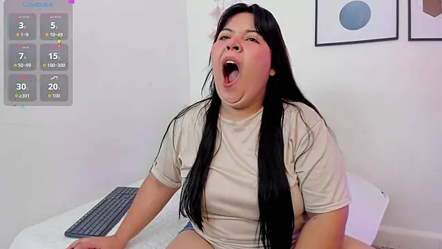 Abriil7 online show from September 26, 3:32 am