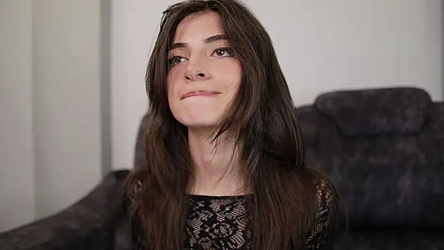 Megga Bluee online show from October 1, 8:59 pm