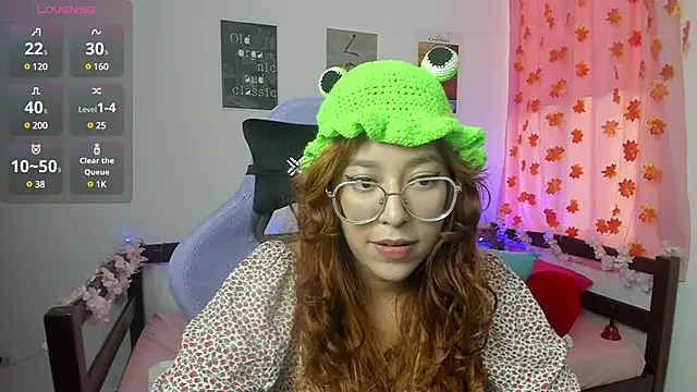  Moon Johnson online show from March 19, 9:48 pm