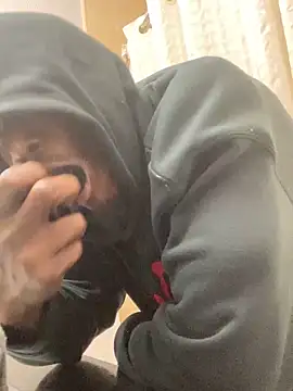 Snapshot of Backshort11 chatting on February 22, 2:39 am Backshort11 online show from February 22, 2:39 am