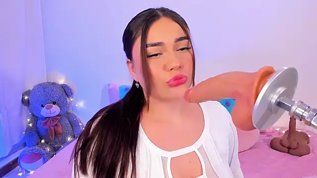 Snapshot of Isa_belaa chatting on March 1, 12:17 am Isa belaa online show from March 1, 12:17 am