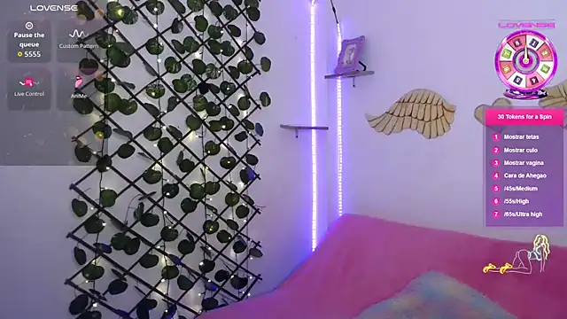 EmberEyes 999 online show from September 16, 7:26 pm