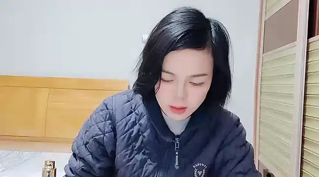 Linda-LL online show from January 28, 1:18 am