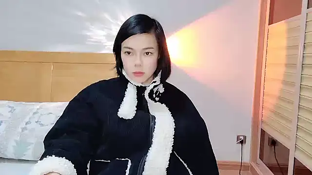 Linda-LL online show from February 7, 1:58 am