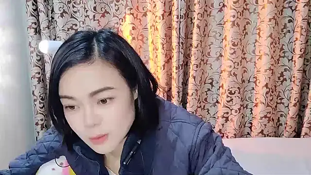 Linda-LL online show from February 17, 2:42 am