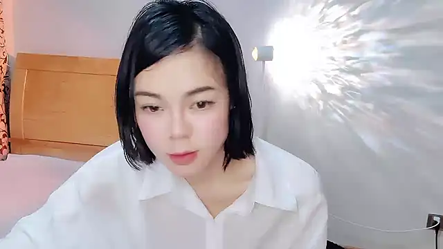 Linda-LL online show from February 21, 3:43 pm