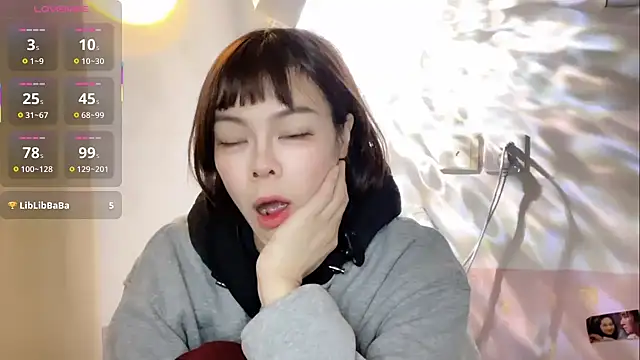 Linda-LL online show from November 5, 9:09 am