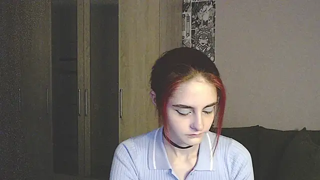 scarlettharrison09 online show from December 4, 8:45 am