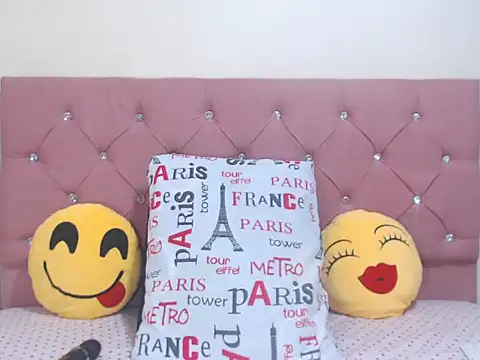 sharonbrown28 online show from February 3, 9:39 pm