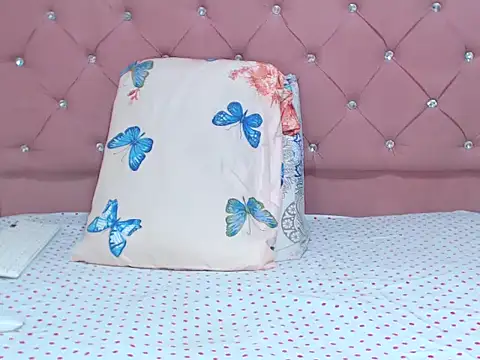 sharonbrown28 online show from October 15, 9:48 pm