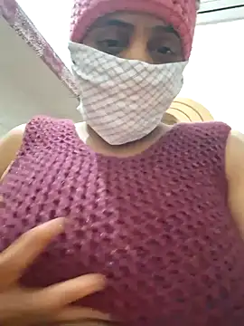 menakshiiikaur online show from January 31, 6:14 pm