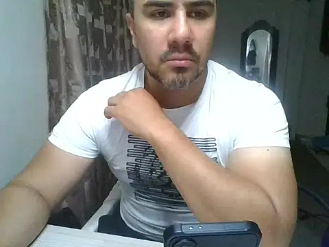 Snapshot of pob_cam chatting on September 11, 1:55 pm pob cam online show from September 11, 1:55 pm