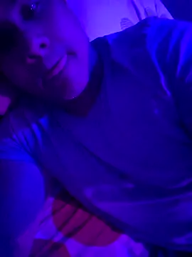 Snapshot of pob_cam chatting on October 17, 7:05 pm pob cam online show from October 17, 7:05 pm