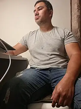 Snapshot of pob_cam chatting on October 26, 3:23 am pob cam online show from October 26, 3:23 am