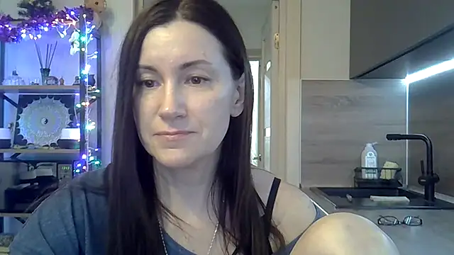 jainesummer online show from January 28, 10:45 am