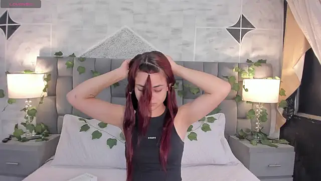 HannaRhodes online show from January 27, 1:09 pm