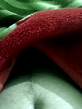 Snapshot of QUEEN-X-CPL chatting on December 3, 6:28 pm QUEEN-X-CPL online show from December 3, 6:28 pm