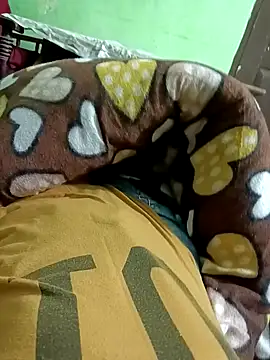 Snapshot of QUEEN-X-CPL chatting on December 9, 4:58 pm QUEEN-X-CPL online show from December 9, 4:58 pm