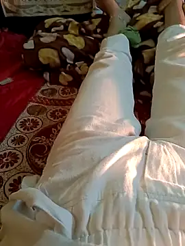 Snapshot of QUEEN-X-CPL chatting on January 6, 5:06 pm QUEEN-X-CPL online show from January 6, 5:06 pm