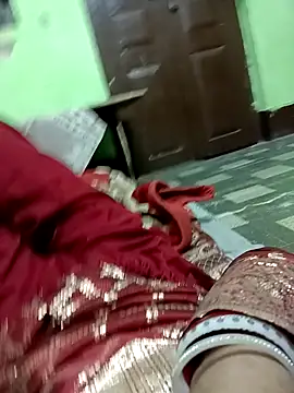 Snapshot of QUEEN-X-CPL chatting on February 19, 5:38 pm QUEEN-X-CPL online show from February 19, 5:38 pm