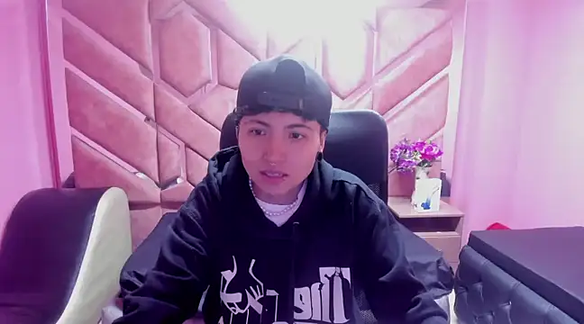 Snapshot of Im_Mathias chatting on January 15, 2:17 am Im Mathias online show from January 15, 2:17 am