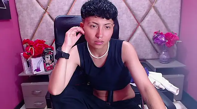 Snapshot of Im_Mathias chatting on March 12, 7:02 am Im Mathias online show from March 12, 7:02 am