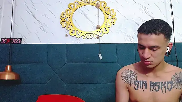 salome daniel online show from March 8, 7:53 pm